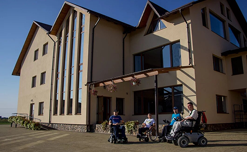 Проживання з підтримкою